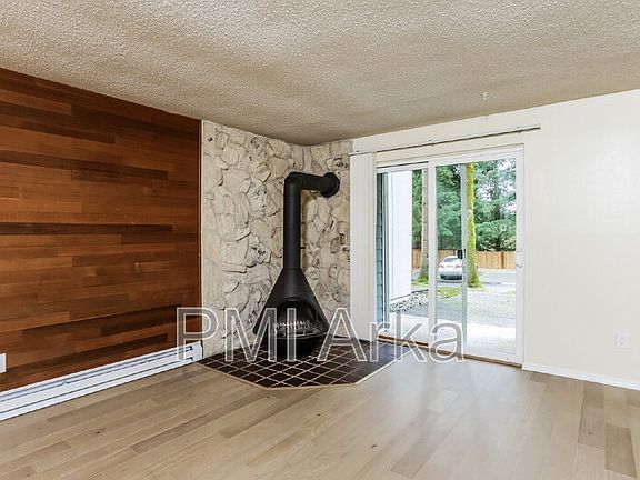 5th image of 14404 NE 31st St APT K106