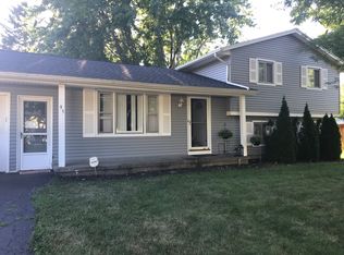 95 Spartan Dr, Irondequoit, NY 14609