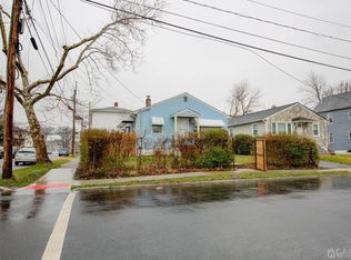 1101 Rivington St, Roselle, NJ 07203