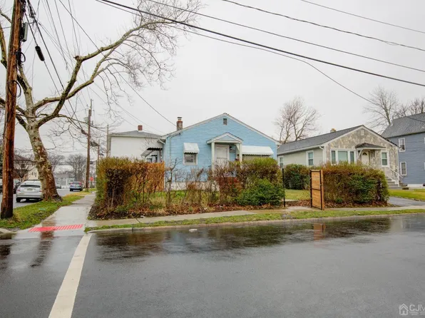 1101 Rivington St, Roselle, NJ 07203