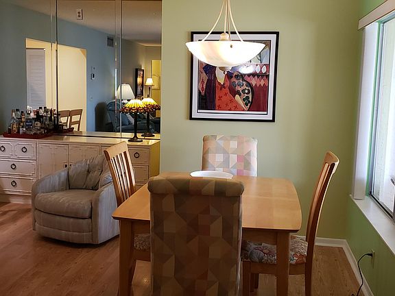 4th image of 303 Knotty Pine Cir APT C-2