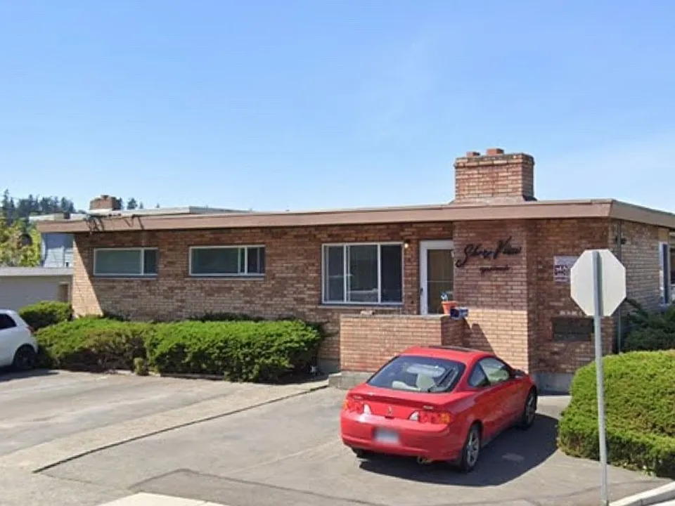 Shore View Apartments