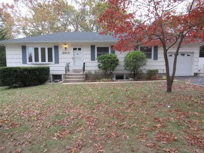 86 Oakdale Avenue, Selden, NY, 11784