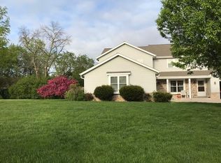 W183S7832 Kelly Dr, Muskego, WI 53150