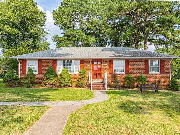 3813 Delham Dr, Henrico, VA 23294