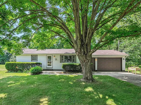 29662 San Lu Rae Dr, Elkhart, IN 46514
