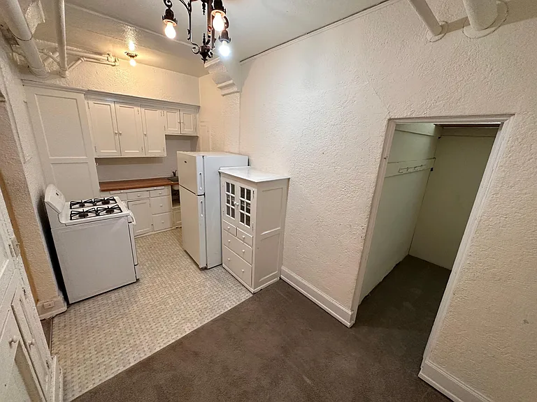 3246 Girard Ave S #B2 — Photo 5