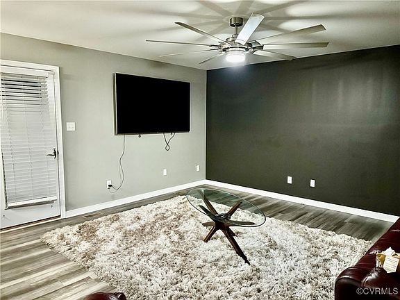 3rd image of 5972 Autumnleaf Dr