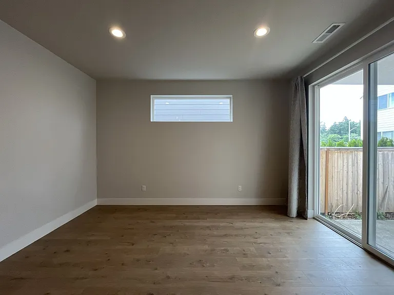 13911 SW 172nd Ave — Photo 15
