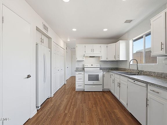 4th image of 630 E JENSEN Street #157