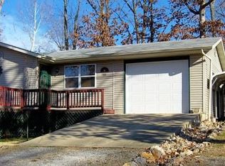 108 Allendale Dr, Bull Shoals, AR 72619