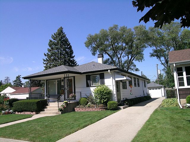 1st image of 2080 Chase Ave