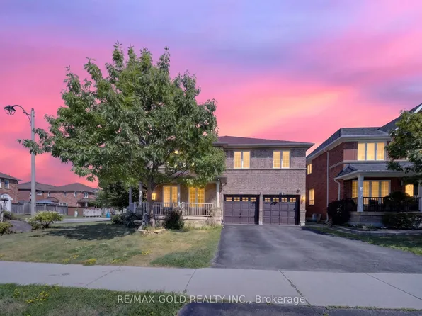 4 Sunnyview Rd, Brampton, ON L7A 3E3