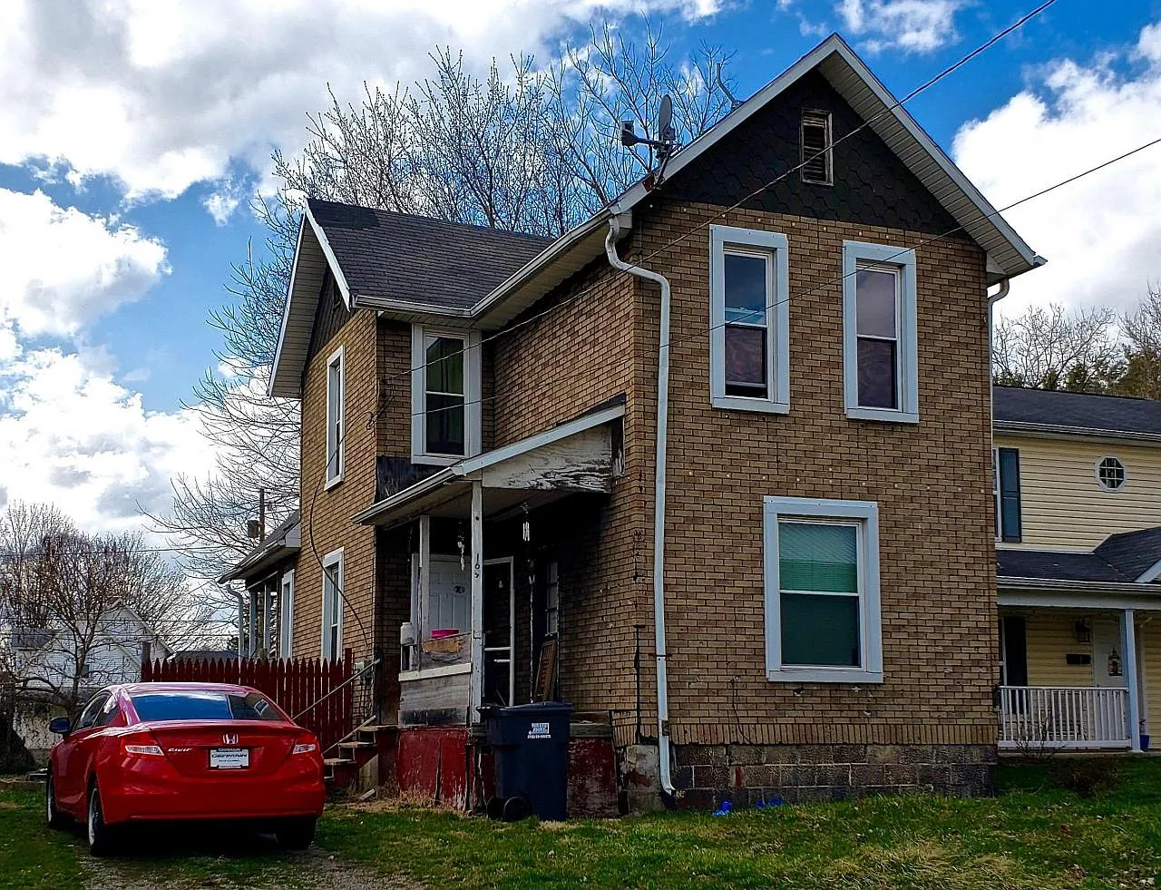 169 Essex St photo 1