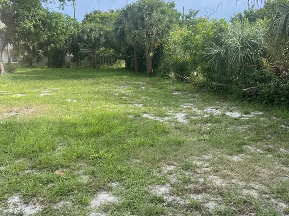1020 Palm Beach Lakes Boulevard, West Palm Beach, FL 33401
