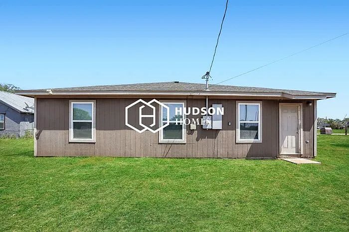 1006 David Ave — Photo 12
