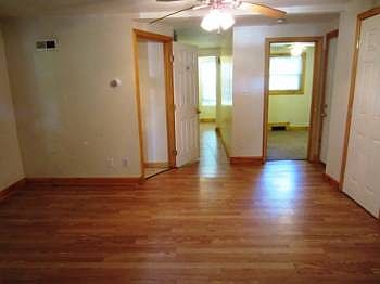4th image of 11 Williams St #B