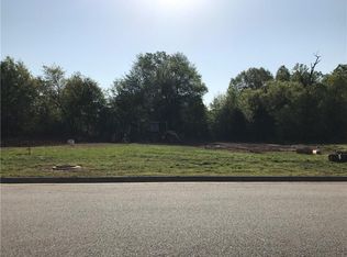 1120 Basin Dr, Van Buren, AR 72956