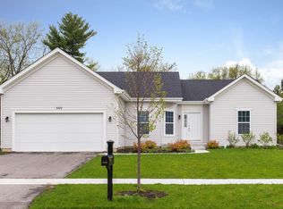 1111 Bailey Rd, Sycamore, IL 60178