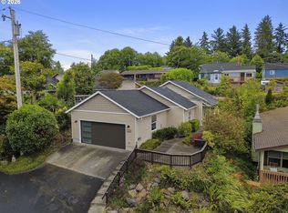 1580 8th St, Astoria, OR 97103