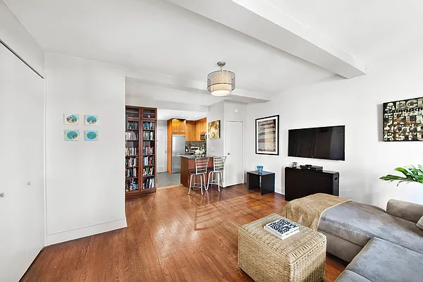 Sold by Town Residential | media 11