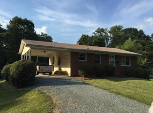 1219 Polo Rd, Winston Salem, NC 27106