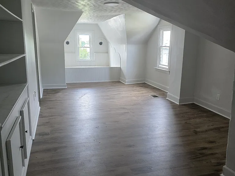 430 2nd St #1 — Photo 3