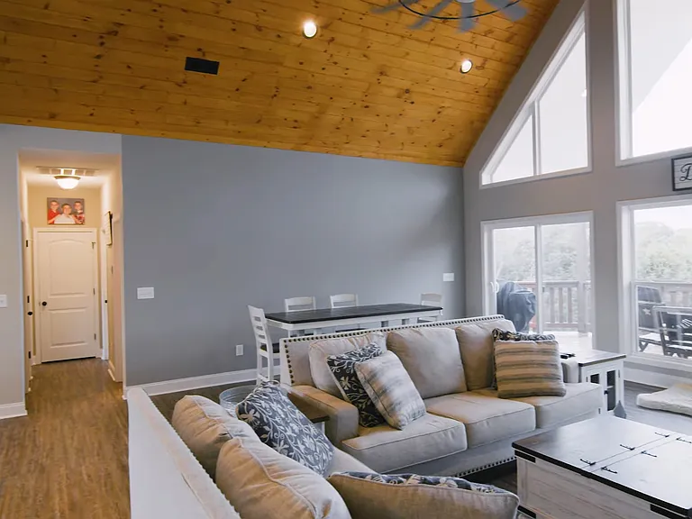 304 Parkview Dr — Photo 7