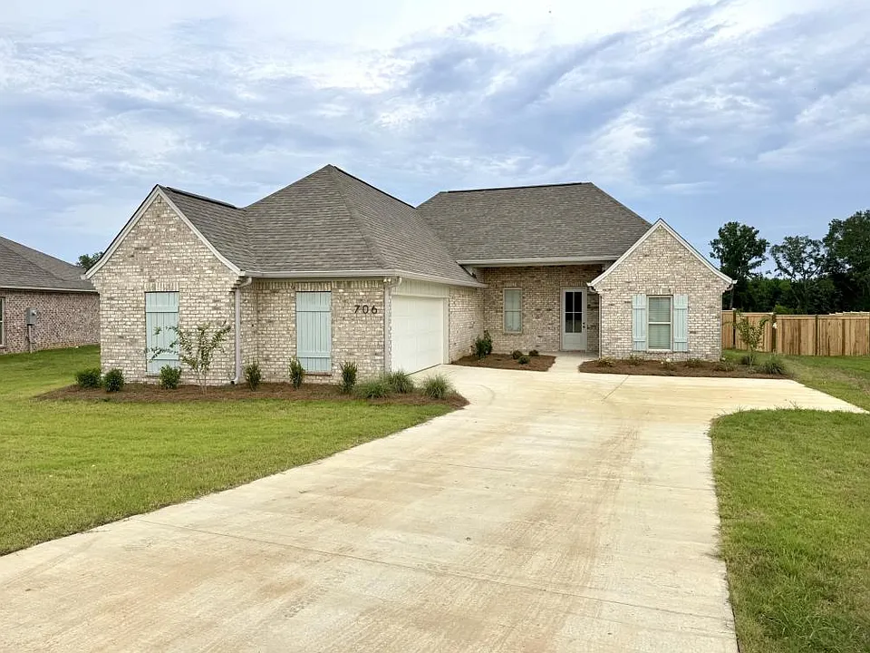 706 Kathleen Dr