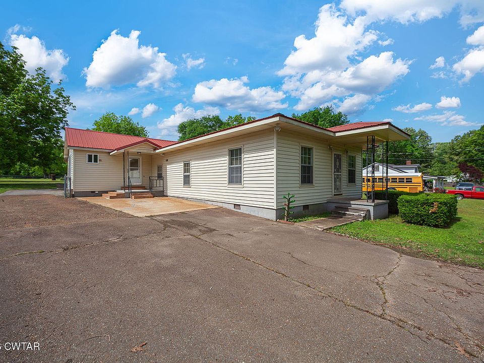 1st image of 60 Oak Grove Rd
