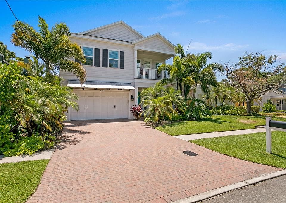 1st image of 3608 W SANTIAGO STREET