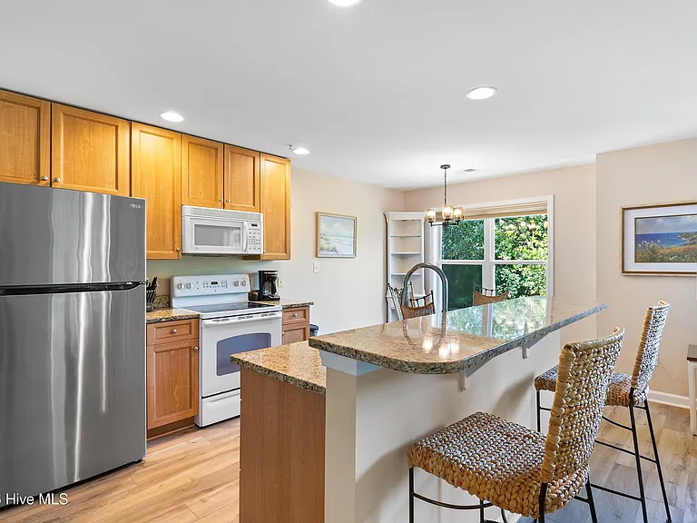 3350 Club Villas Dr #2103 — Photo 11