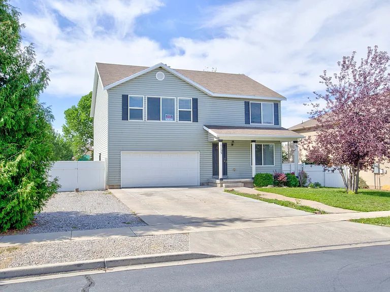 1153 W 400 S — Photo 40