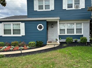 7680 Wyndam Rd, Pennsauken, NJ 08109