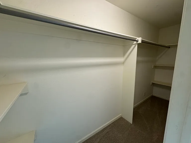 7424 W Northwest Hwy #6 — Photo 27