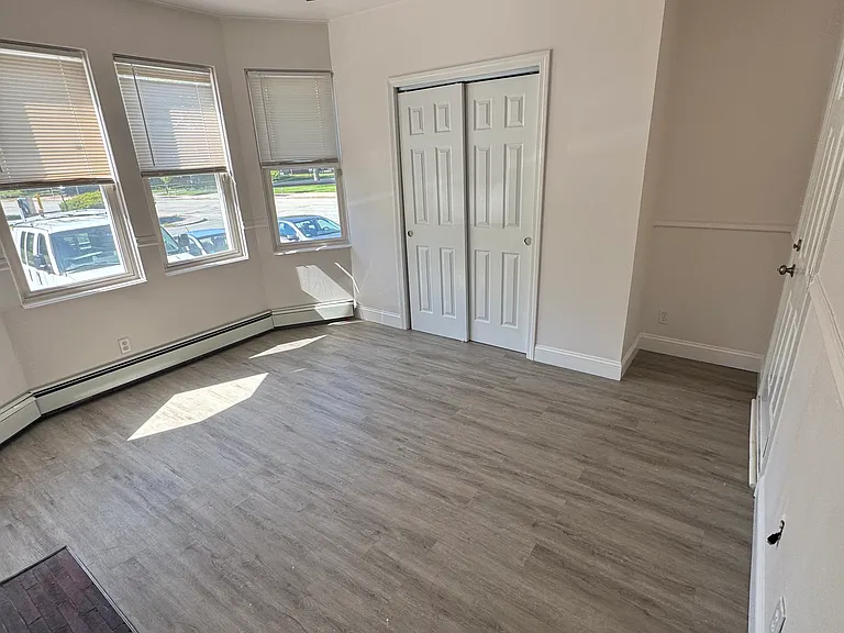 187 Columbia Ave #2 — Photo 7