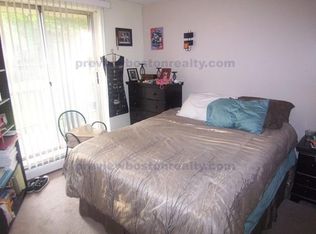 144 Kenrick St APT 7, Brighton, MA 02135