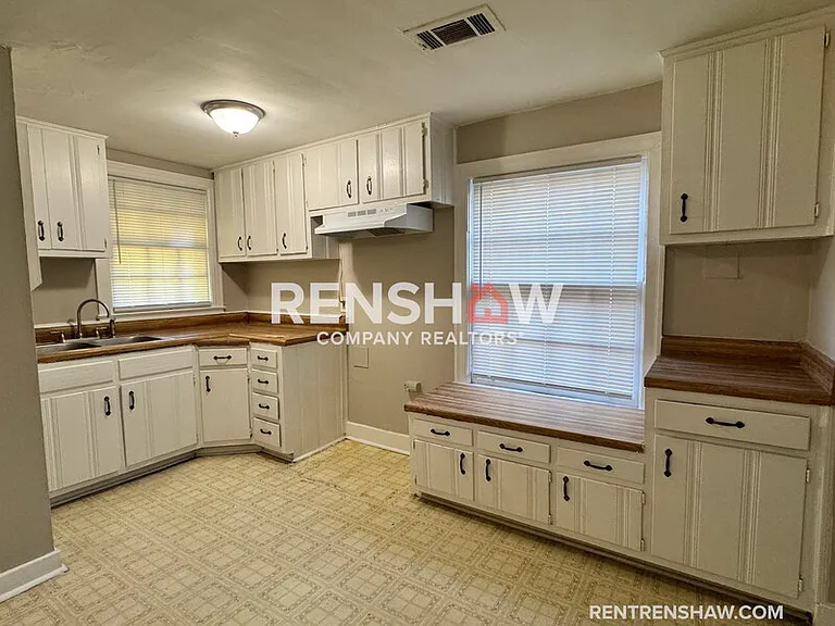 3062 Carrington Rd — Photo 7