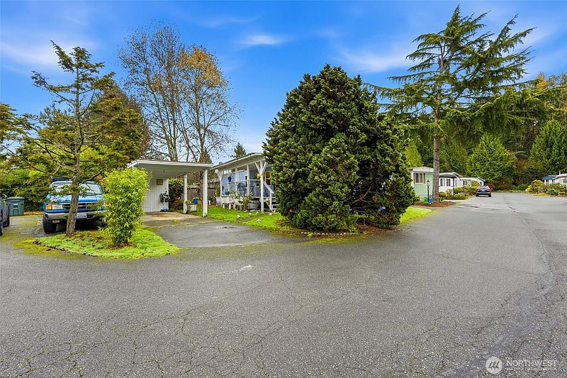 3rd image of 11330 E Riverside Drive #25