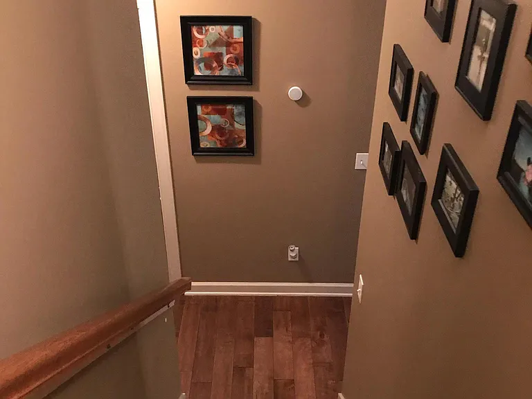 207 Gladstone Way — Photo 37
