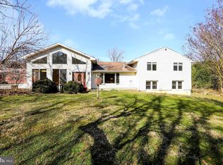 921 Union Rd, Mullica Hill, NJ 08062