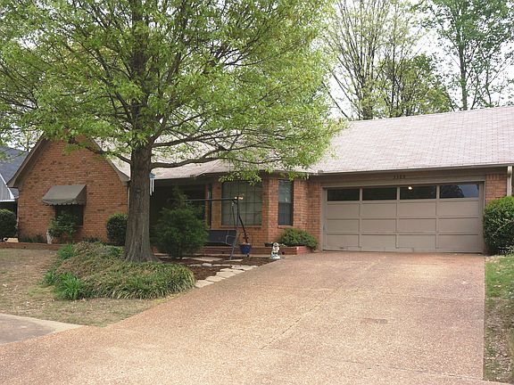 2nd image of 3388 Kenbridge Dr