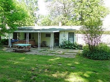 4th image of 1696 Brintnall Dr