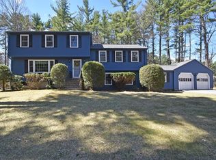 29 Banbury Dr, Westford, MA 01886