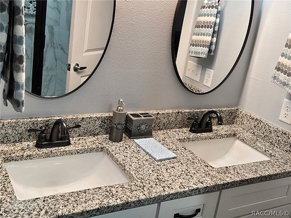 5th image of 2980 E Hester St