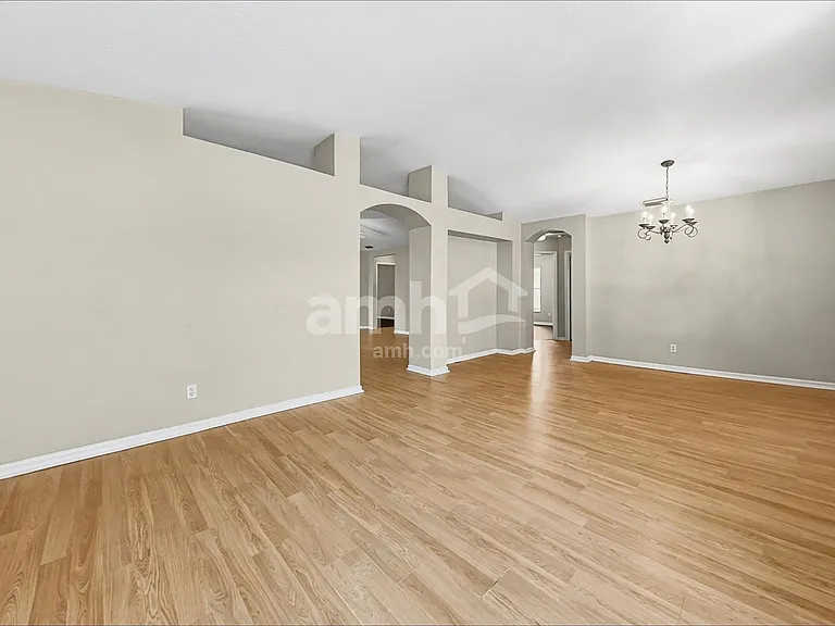 1212 Dragon Head Dr — Photo 7