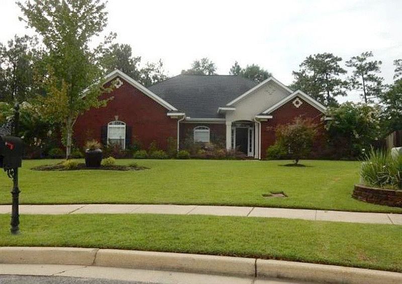 2nd image of 3855 Trumbull Ct