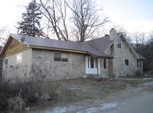 25 Pleasant Valley Rd, Okanogan, WA 98840