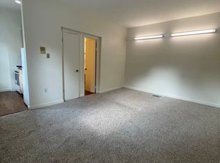 1943 Bainbridge St APT 1R, Philadelphia, PA 19146