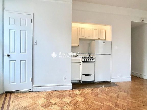 5th image of 936 W End Ave APT G6